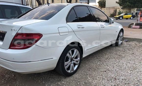 Dieundeu Occasion Mercedes‒Benz C–Class White Auto in Dakar in Dakar Dieundeu Occasion Mercedes‒Benz C–Class White Auto in Dakar in Dakar
