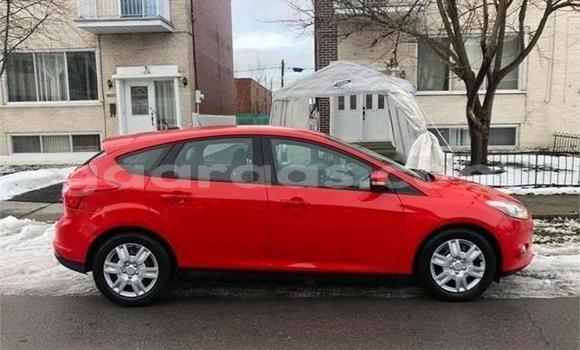 Acheter Occasion Voiture Ford Focus Rouge à Dakar, Dakar Acheter Occasion Voiture Ford Focus Rouge à Dakar, Dakar