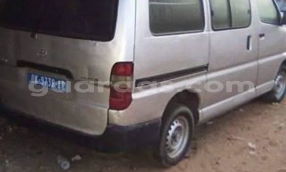 Acheter Occasion Voiture Toyota Hiace Gris à Dakar, Dakar Acheter Occasion Voiture Toyota Hiace Gris à Dakar, Dakar