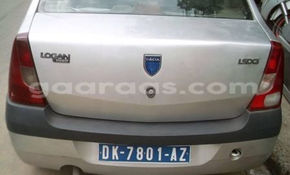 Acheter Occasion Voiture Renault Logan Gris à Dakar, Dakar Acheter Occasion Voiture Renault Logan Gris à Dakar, Dakar