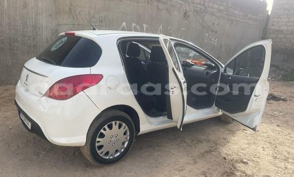 Dieundeu Occasion Peugeot 308 White Auto in Dakar in Dakar Dieundeu Occasion Peugeot 308 White Auto in Dakar in Dakar