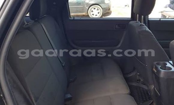 Acheter Occasion Voiture Ford Escape Bleu à Dakar, Dakar Acheter Occasion Voiture Ford Escape Bleu à Dakar, Dakar