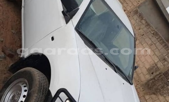 Acheter Occasion Voiture Mitsubishi Montero Blanc à Dakar, Dakar Acheter Occasion Voiture Mitsubishi Montero Blanc à Dakar, Dakar