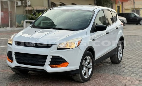 Acheter Occasion Voiture Ford Escape Blanc à Dakar, Dakar