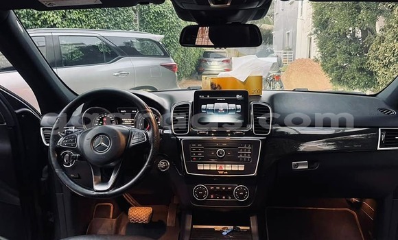 Acheter Occasion Voiture Mercedes‒Benz AMG GLC Noir à Dakar, Dakar Acheter Occasion Voiture Mercedes‒Benz AMG GLC Noir à Dakar, Dakar