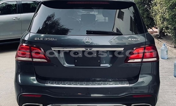 Acheter Occasion Voiture Mercedes‒Benz AMG GLC Noir à Dakar, Dakar Acheter Occasion Voiture Mercedes‒Benz AMG GLC Noir à Dakar, Dakar