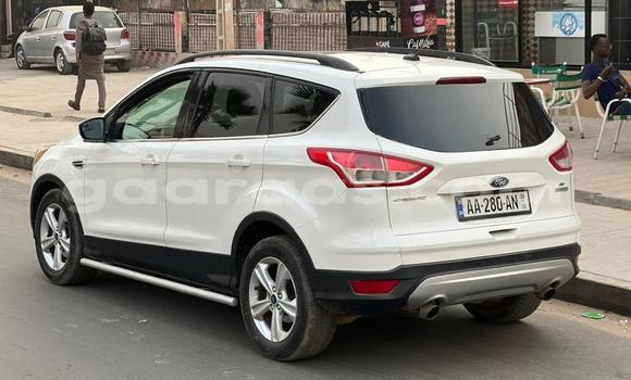 Acheter Occasion Voiture Ford Escape Blanc à Dakar, Dakar Acheter Occasion Voiture Ford Escape Blanc à Dakar, Dakar