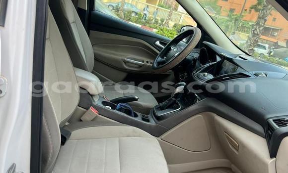 Dieundeu Occasion Ford Escape White Auto in Dakar in Dakar Dieundeu Occasion Ford Escape White Auto in Dakar in Dakar