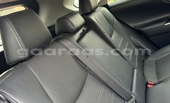 Acheter Import Voiture Toyota RAV4 Rouge à Dakar, Dakar Acheter Import Voiture Toyota RAV4 Rouge à Dakar, Dakar