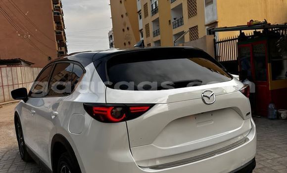 Acheter Import Voiture Mazda CX-5 Blanc à Dakar, Dakar Acheter Import Voiture Mazda CX-5 Blanc à Dakar, Dakar