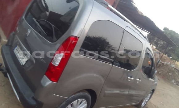 Buy Used Peugeot Partner Other Car in Dakar in Dakar Buy Used Peugeot Partner Other Car in Dakar in Dakar
