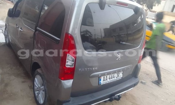 Buy Used Peugeot Partner Other Car in Dakar in Dakar Buy Used Peugeot Partner Other Car in Dakar in Dakar