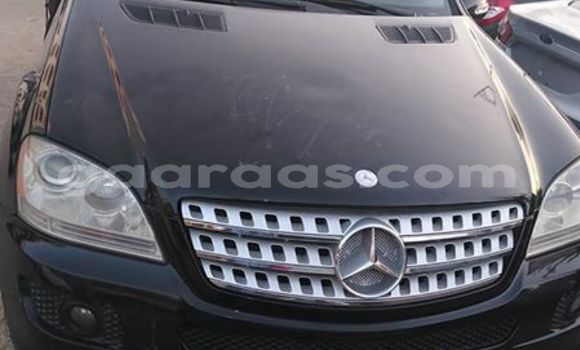 Acheter Occasion Voiture Mercedes‒Benz ML–Class Noir à Dakar, Dakar Acheter Occasion Voiture Mercedes‒Benz ML–Class Noir à Dakar, Dakar