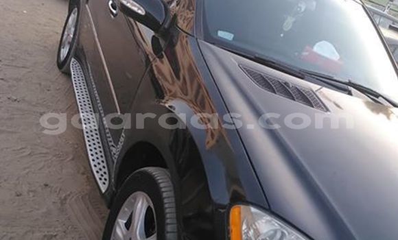 Acheter Occasion Voiture Mercedes‒Benz ML–Class Noir à Dakar, Dakar Acheter Occasion Voiture Mercedes‒Benz ML–Class Noir à Dakar, Dakar