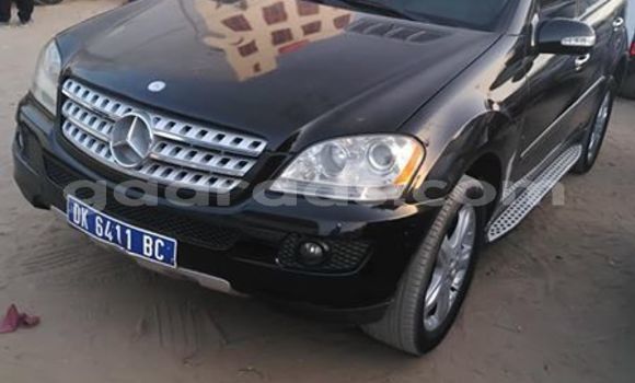 Acheter Occasion Voiture Mercedes‒Benz ML–Class Noir à Dakar, Dakar Acheter Occasion Voiture Mercedes‒Benz ML–Class Noir à Dakar, Dakar