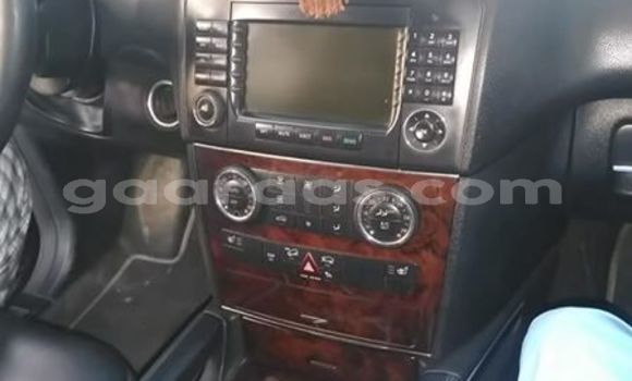 Acheter Occasion Voiture Mercedes‒Benz ML–Class Noir à Dakar, Dakar Acheter Occasion Voiture Mercedes‒Benz ML–Class Noir à Dakar, Dakar