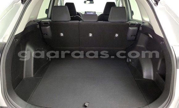 Acheter Occasion Voiture Toyota RAV4 Gris à Dahra, Louga Acheter Occasion Voiture Toyota RAV4 Gris à Dahra, Louga