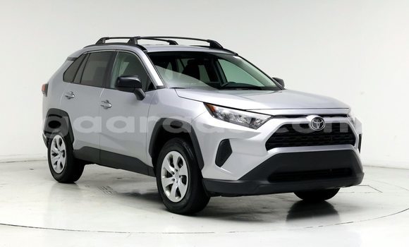 Acheter Occasion Voiture Toyota RAV4 Gris à Dahra, Louga Acheter Occasion Voiture Toyota RAV4 Gris à Dahra, Louga