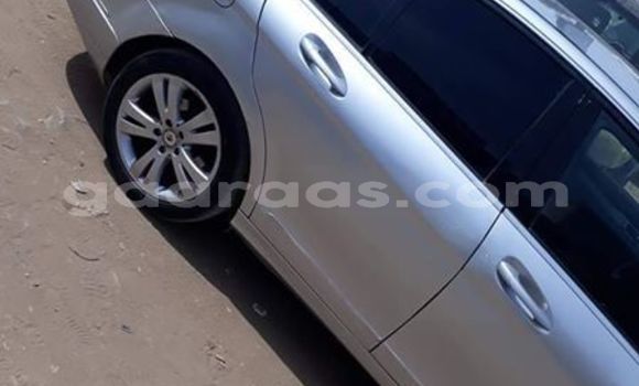 Acheter Occasion Voiture Mercedes‒Benz C–Class Gris à Dakar, Dakar Acheter Occasion Voiture Mercedes‒Benz C–Class Gris à Dakar, Dakar