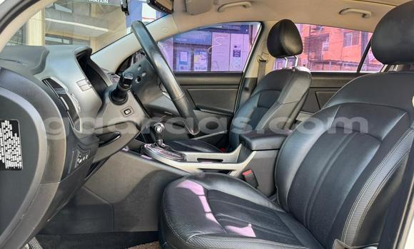 Buy Import Kia Sportage White Car in Dakar in Dakar Buy Import Kia Sportage White Car in Dakar in Dakar