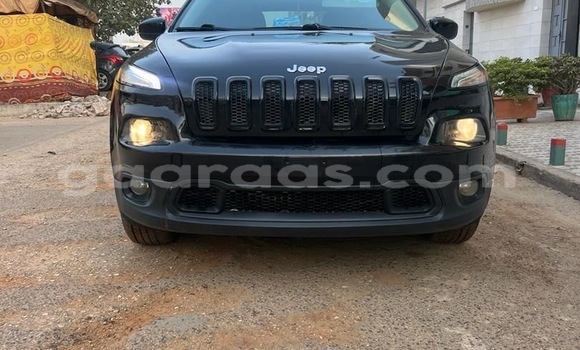 Buy Used Jeep Cherokee Black Car in Dakar in Dakar
