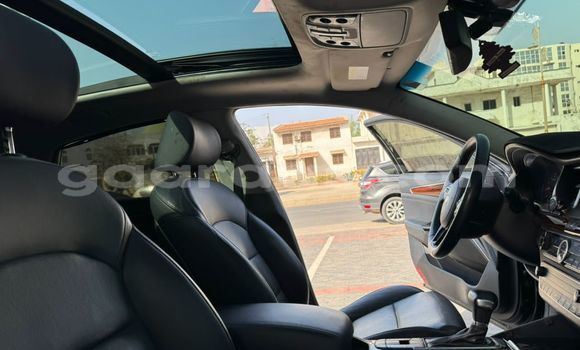 Acheter Import Voiture Kia K7 Noir à Dakar, Dakar Acheter Import Voiture Kia K7 Noir à Dakar, Dakar