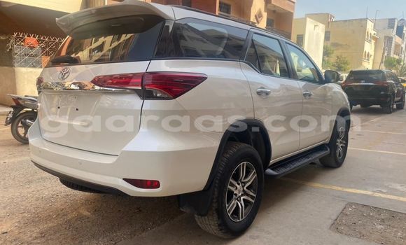 Dieundeu Imported Toyota Fortuner White Auto in Dakar in Dakar