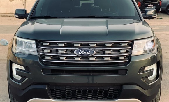 Acheter Occasion Voiture Ford Explorer Gris à Dakar, Dakar Acheter Occasion Voiture Ford Explorer Gris à Dakar, Dakar