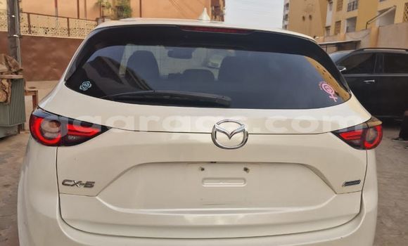 Acheter Import Voiture Mazda CX-5 Blanc à Dakar, Dakar Acheter Import Voiture Mazda CX-5 Blanc à Dakar, Dakar