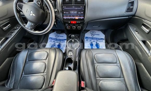 Dieundeu Occasion Mitsubishi Outlander Silver Auto in Dakar in Dakar Dieundeu Occasion Mitsubishi Outlander Silver Auto in Dakar in Dakar