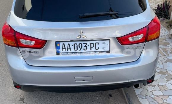 Dieundeu Occasion Mitsubishi Outlander Silver Auto in Dakar in Dakar Dieundeu Occasion Mitsubishi Outlander Silver Auto in Dakar in Dakar