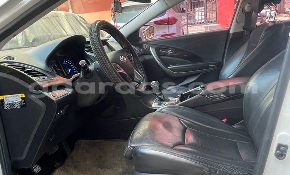 Acheter Occasion Voiture Hyundai Grandeur Blanc à Dakar, Dakar Acheter Occasion Voiture Hyundai Grandeur Blanc à Dakar, Dakar