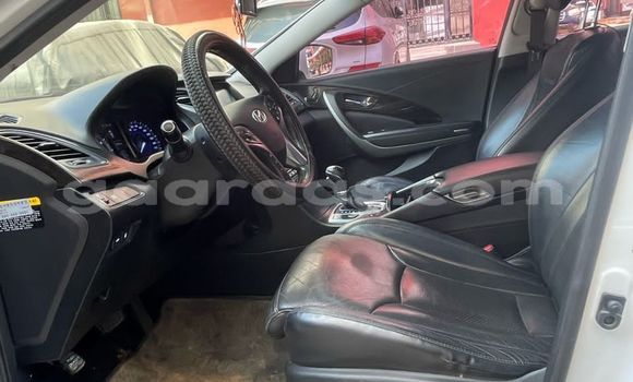 Acheter Occasion Voiture Hyundai Grandeur Blanc à Dakar, Dakar Acheter Occasion Voiture Hyundai Grandeur Blanc à Dakar, Dakar