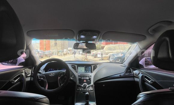 Acheter Occasion Voiture Hyundai Grandeur Blanc à Dakar, Dakar Acheter Occasion Voiture Hyundai Grandeur Blanc à Dakar, Dakar