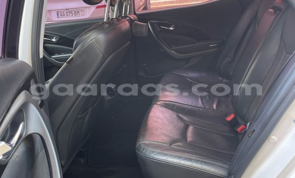 Acheter Occasion Voiture Hyundai Grandeur Blanc à Dakar, Dakar Acheter Occasion Voiture Hyundai Grandeur Blanc à Dakar, Dakar