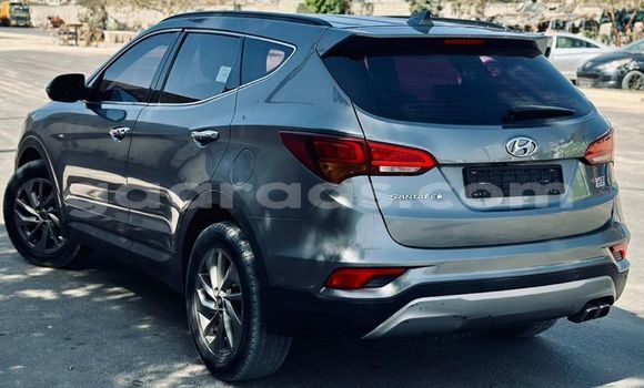 Buy Used Hyundai Santa Fe Silver Car in Dakar in Dakar Buy Used Hyundai Santa Fe Silver Car in Dakar in Dakar