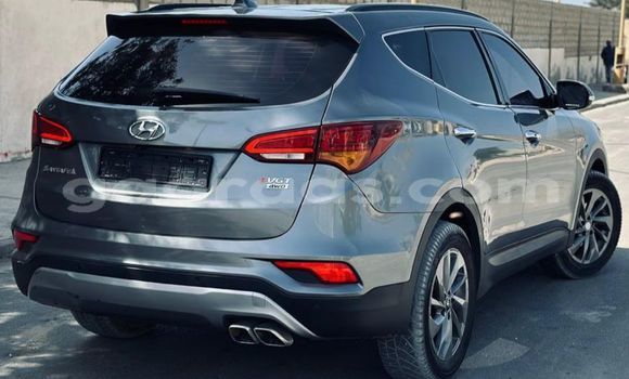 Buy Used Hyundai Santa Fe Silver Car in Dakar in Dakar Buy Used Hyundai Santa Fe Silver Car in Dakar in Dakar