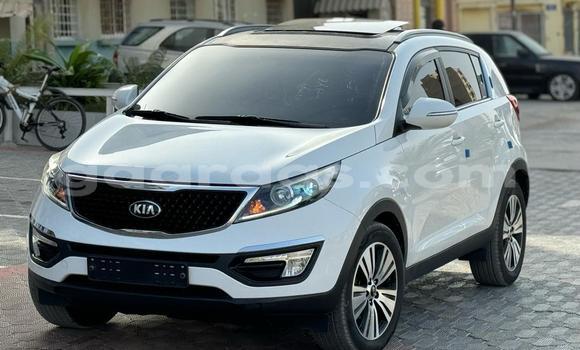 Acheter Import Voiture Kia Sportage Blanc à Dakar, Dakar Acheter Import Voiture Kia Sportage Blanc à Dakar, Dakar