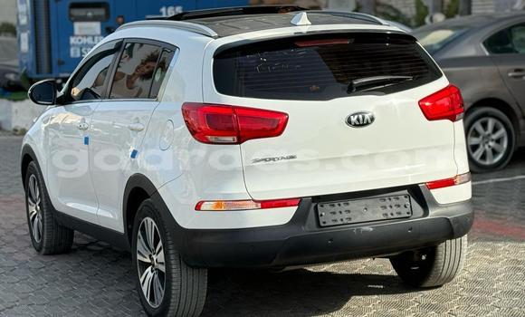 Acheter Import Voiture Kia Sportage Blanc à Dakar, Dakar Acheter Import Voiture Kia Sportage Blanc à Dakar, Dakar
