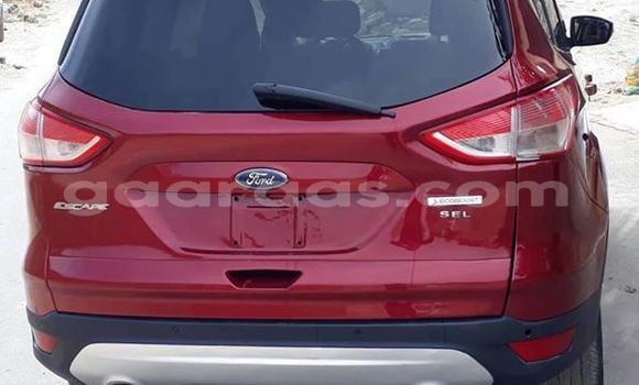 Acheter Occasion Voiture Ford Escape Rouge à Dakar, Dakar Acheter Occasion Voiture Ford Escape Rouge à Dakar, Dakar