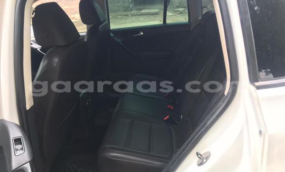 Acheter Occasion Voiture Volkswagen Tiguan Blanc à Thiès, Région de Thiès Acheter Occasion Voiture Volkswagen Tiguan Blanc à Thiès, Région de Thiès