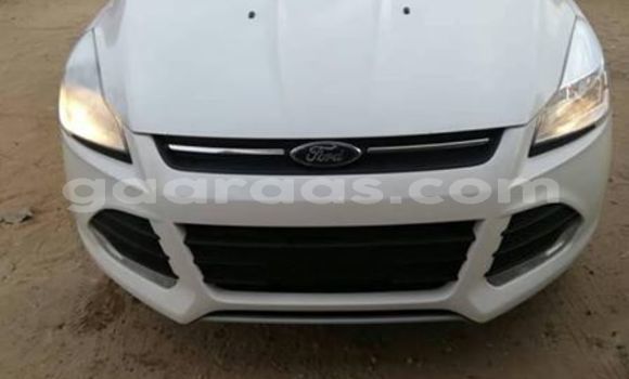 Acheter Occasion Voiture Ford Escape Blanc à Dakar, Dakar Acheter Occasion Voiture Ford Escape Blanc à Dakar, Dakar