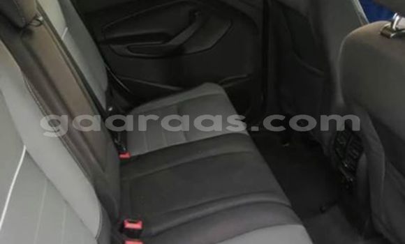 Acheter Occasion Voiture Ford Escape Blanc à Dakar, Dakar Acheter Occasion Voiture Ford Escape Blanc à Dakar, Dakar