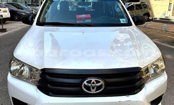 Dieundeu Occasion Toyota Hilux White Auto in Dakar in Dakar Dieundeu Occasion Toyota Hilux White Auto in Dakar in Dakar