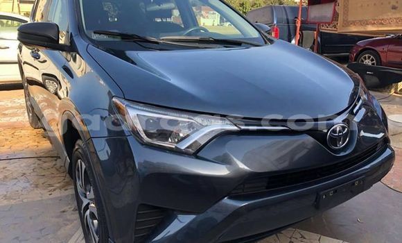 Acheter Occasion Voiture Toyota RAV4 Noir à Dakar, Dakar Acheter Occasion Voiture Toyota RAV4 Noir à Dakar, Dakar