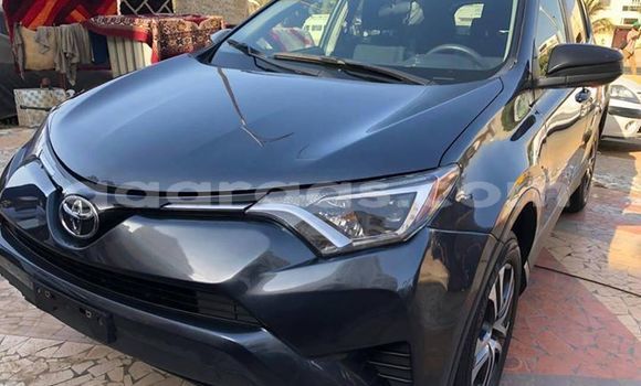 Acheter Occasion Voiture Toyota RAV4 Noir à Dakar, Dakar Acheter Occasion Voiture Toyota RAV4 Noir à Dakar, Dakar