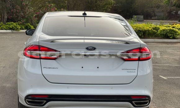 Dieundeu Occasion FORD MUSTANG White Auto in Dakar in Dakar