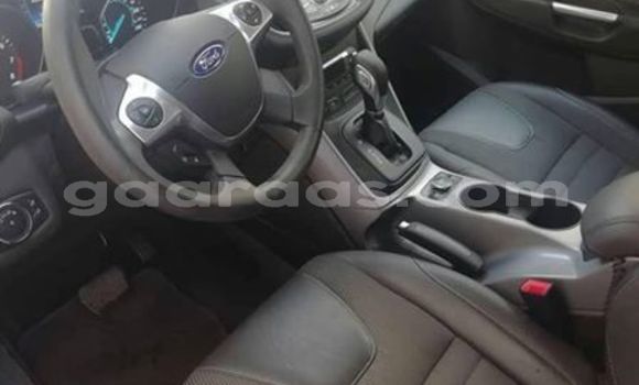 Acheter Occasion Voiture Ford Escape Blanc à Dakar, Dakar Acheter Occasion Voiture Ford Escape Blanc à Dakar, Dakar