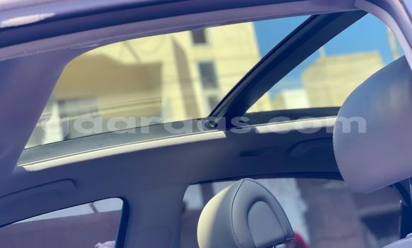 Dieundeu Occasion Hyundai Sonata Silver Auto in Dakar in Dakar Dieundeu Occasion Hyundai Sonata Silver Auto in Dakar in Dakar