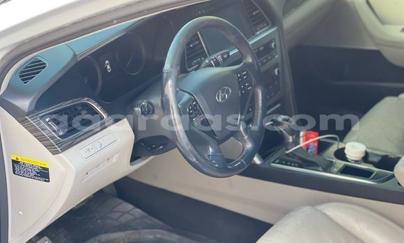 Dieundeu Occasion Hyundai Sonata Silver Auto in Dakar in Dakar Dieundeu Occasion Hyundai Sonata Silver Auto in Dakar in Dakar